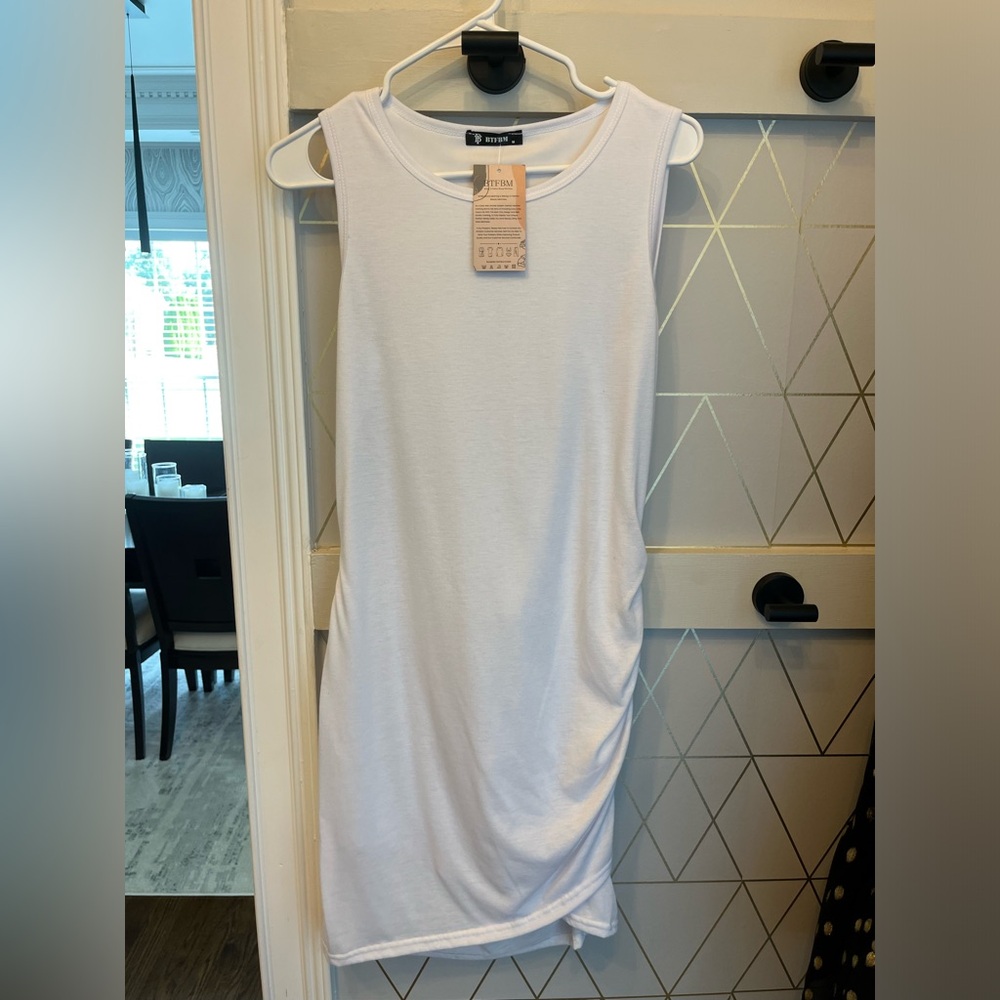 NWT Medium white dress
